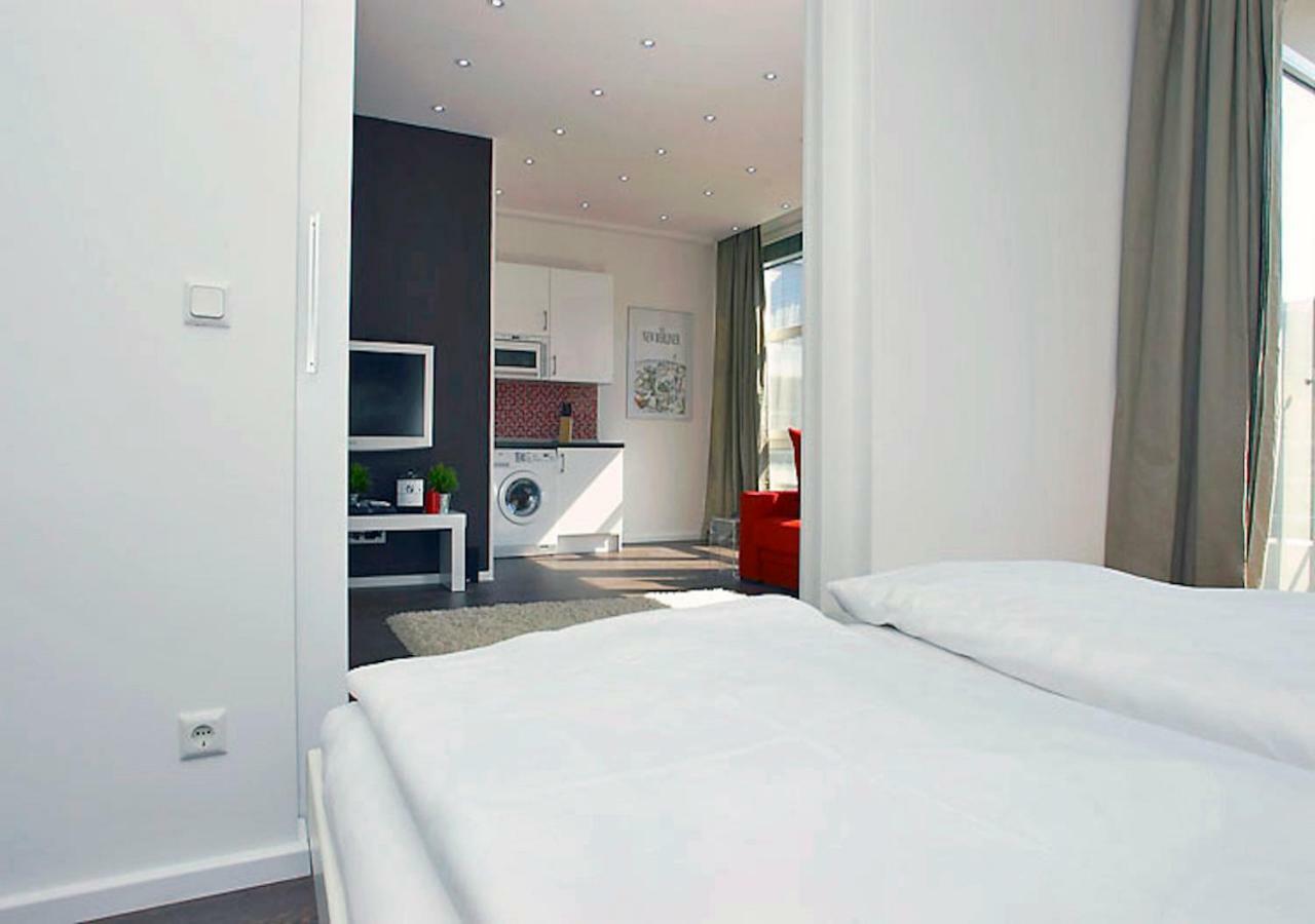 Parkapartments - 1 *
